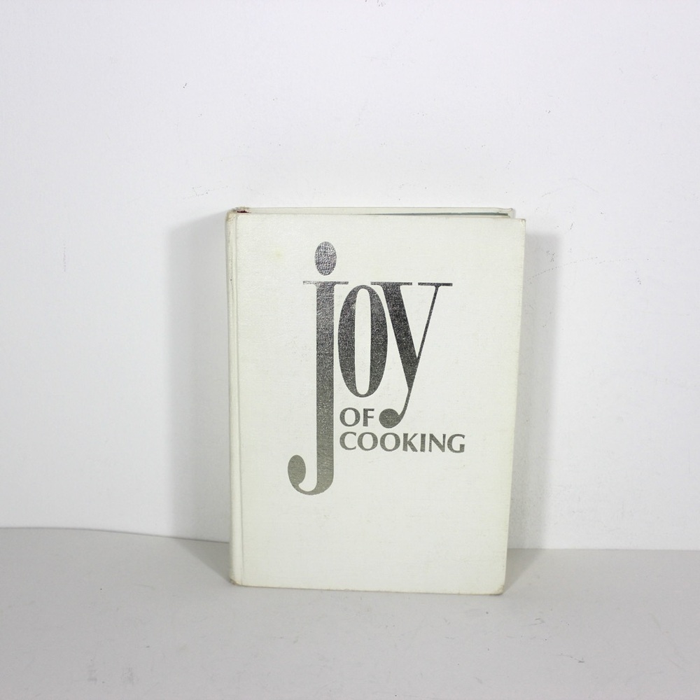 1975 Joy of Cooking Vintage Retro Kitchen Decor, Old Cookbook, Hardcover Hard